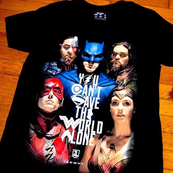 Hot Topic Other - Justice League DC Shirt Large Zack Snyder Batman